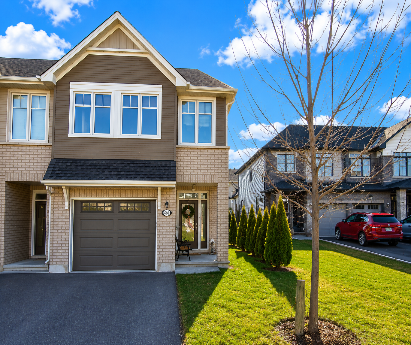 668 Putney Cres