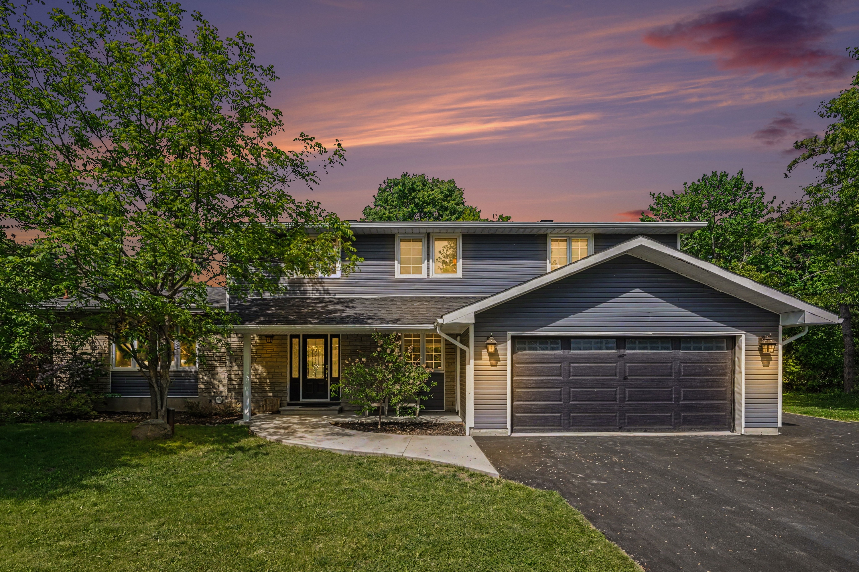 5441 West River Drive